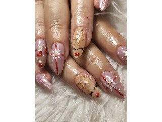 Lashtasic nails and beauty