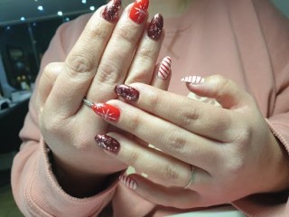 Claudia Nails