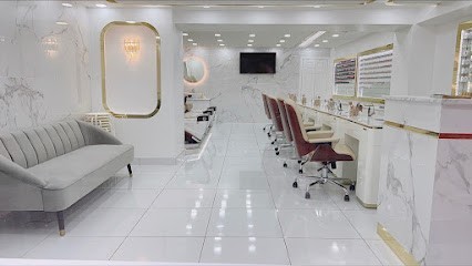 golden-nails-spa-big-0