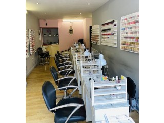 Nice Nails Salon