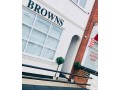 browns-beauty-rooms-small-0