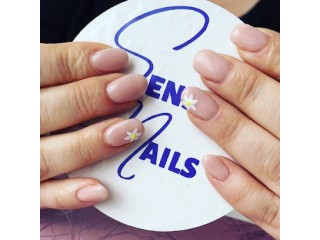 Sensual Nails And Beauty