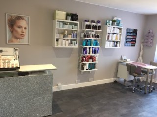 The Avenue Beauty Clinic