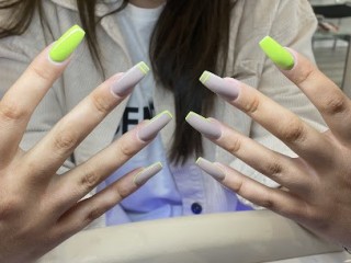 Lily Nails