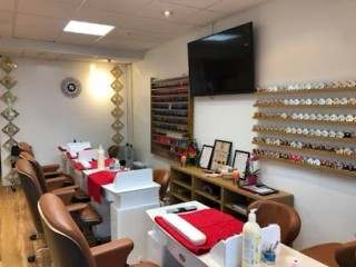 Petts Wood Nails and Beauty Salon