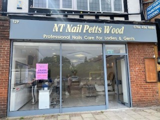 NT Nail Petts Wood