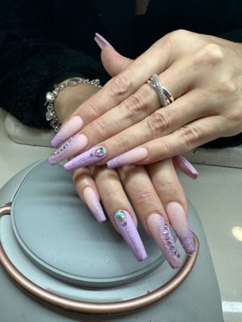 beautiful-nails-big-0