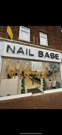 nail-base-potters-bar-big-0