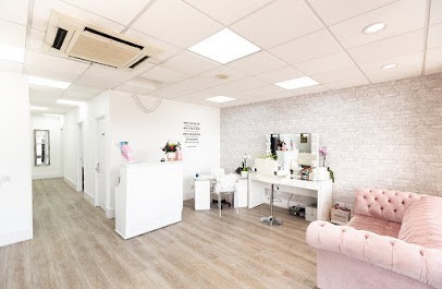 the-lash-lounge-salon-hemel-hempstead-big-0