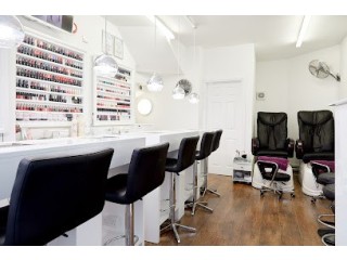 Beauty Box Nail Bar