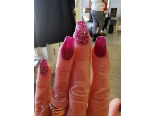 Diva Nails