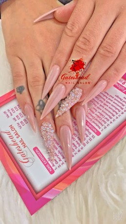 gateshead-nail-salon-big-0