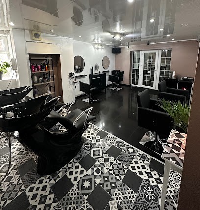 missi-hairdressing-and-beauty-salon-big-0